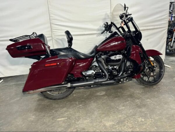 Screenshot 2020 Harley-Davidson Road King Special