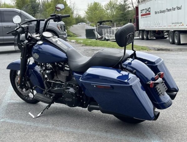 Screenshot 2023 Harley-Davidson® Road King® Special