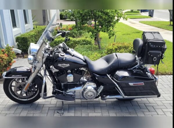 2015 Harley-Davidson ROAD KING CLASSIC