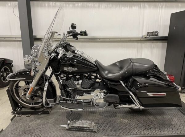 2021 Harley-Davidson® FLHR - Road King®