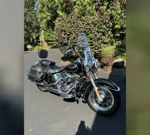 Screenshot 2015 Harley-Davidson HERITAGE SOFTAIL CLASSIC