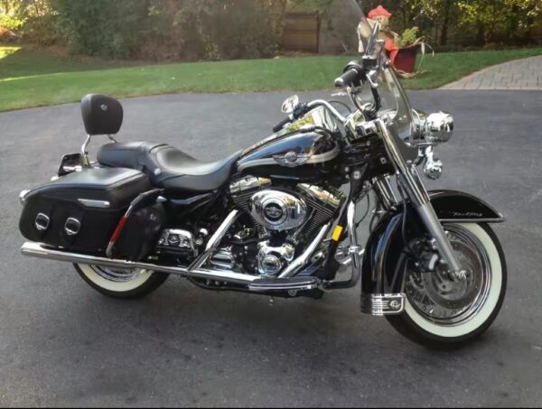 temp_image_5441F595-92AE-477F-990D-82A72F7ADFEF 2003 Harley-Davidson ROAD KING FLHRC