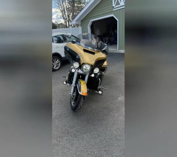 2017 Harley-Davidson STREET GLIDE BASE