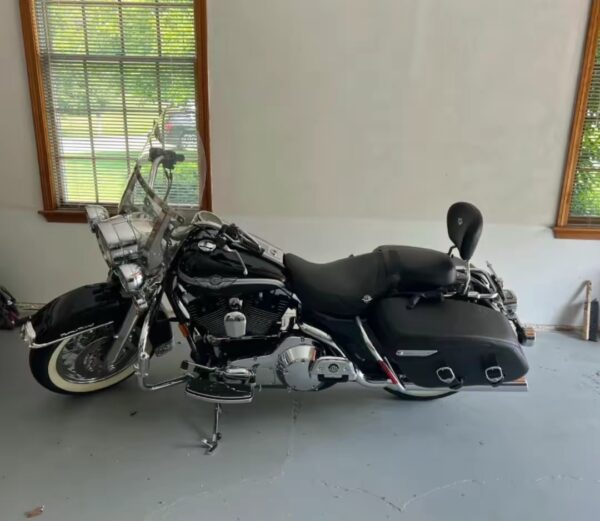 temp_image_760EA7F2-0D91-45B0-9630-49514BD4CB95 2003 Harley-Davidson ROAD KING FLHRC